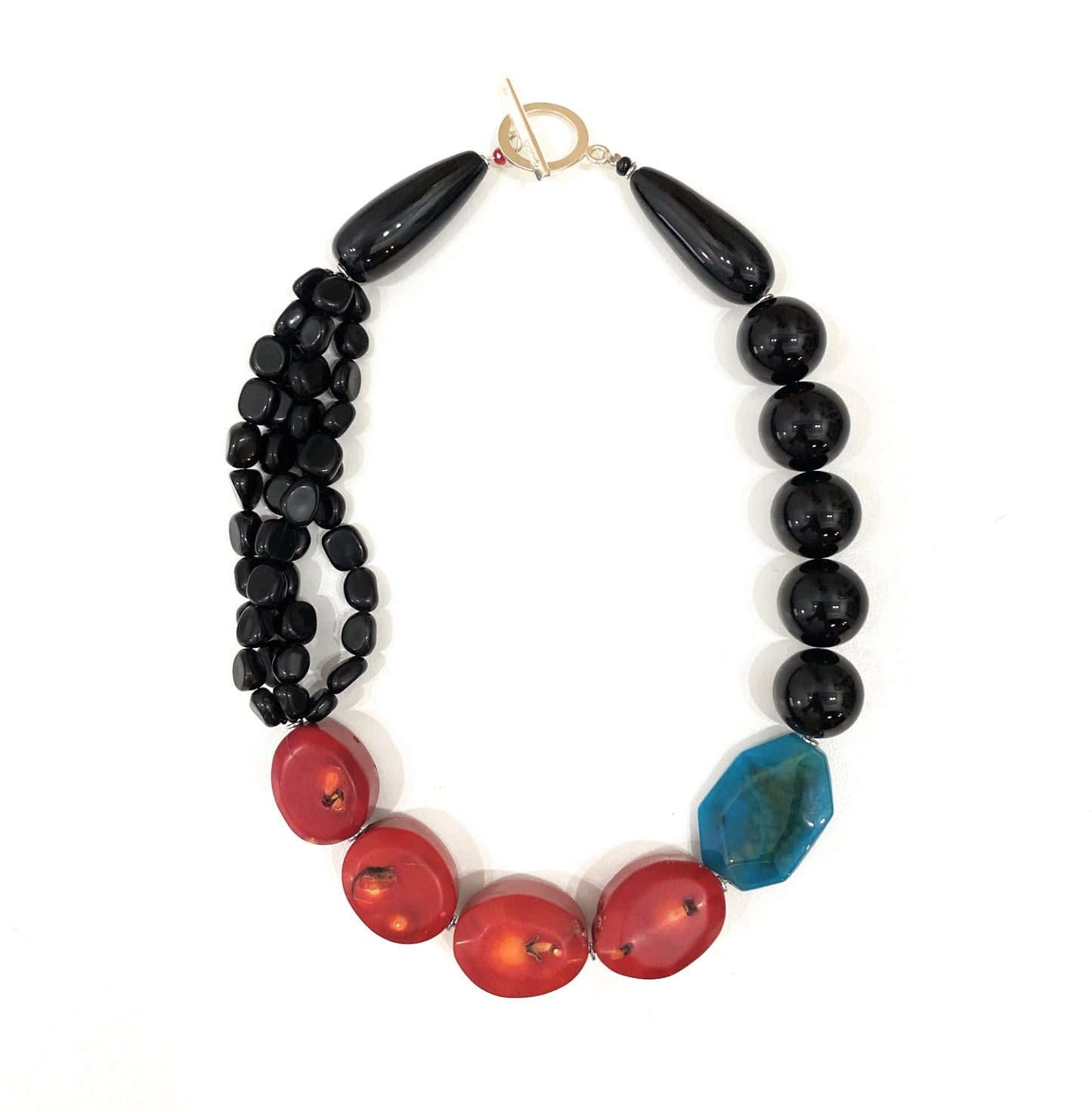 Collar de Ónix, Coral Rojo y Ágata Celeste - GRANATE 27