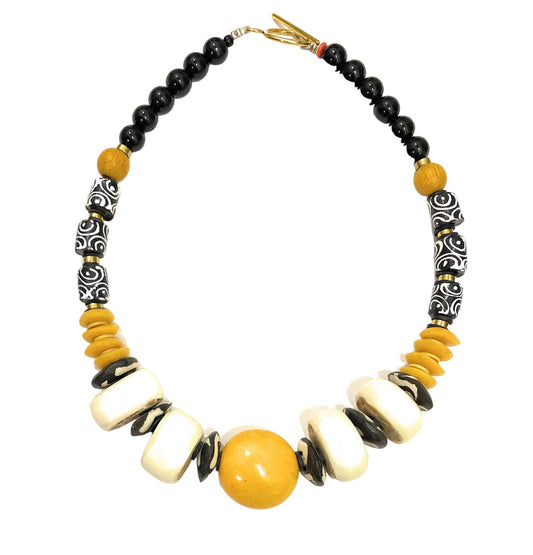 Collar Étnico de Hueso y Vidrio Africano - GRANATE 27