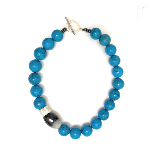 Maxi Collar de Howlita y Ágata Negra - GRANATE 27