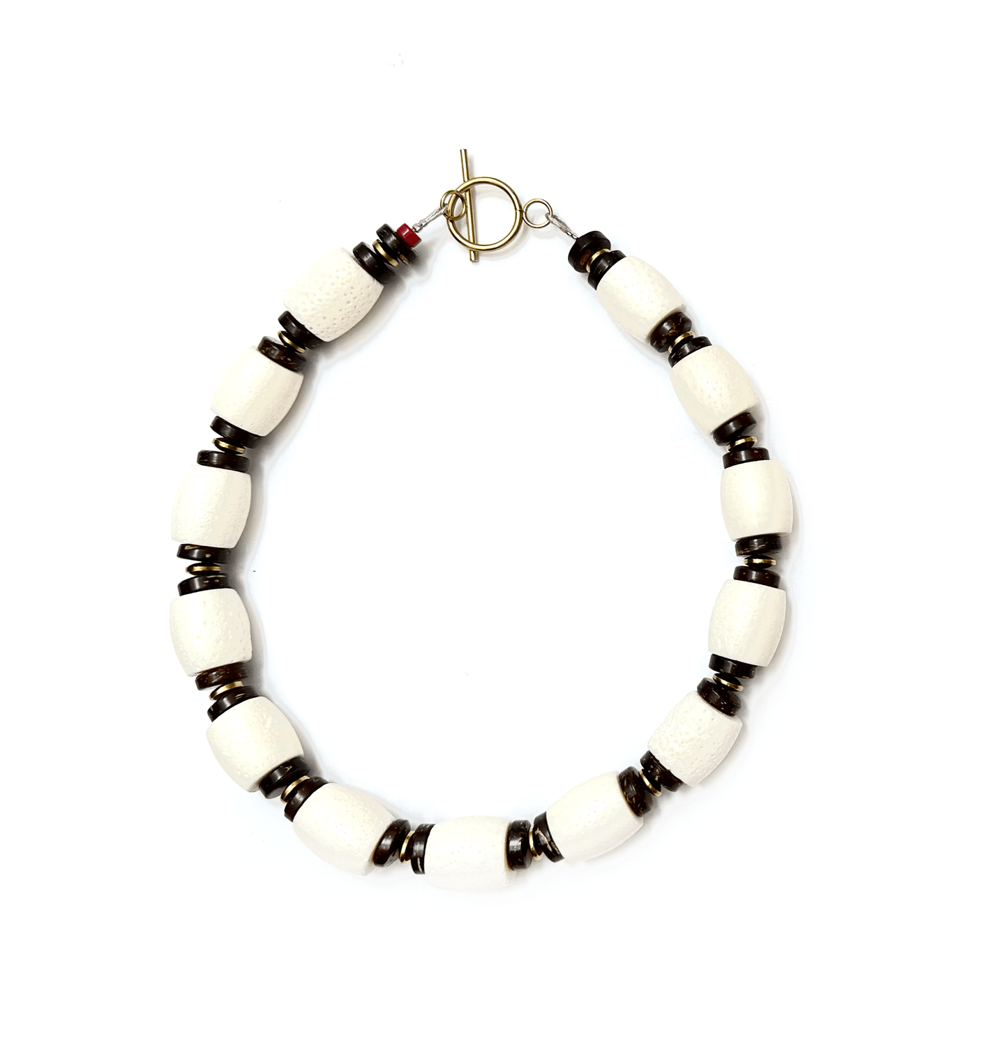 ALMA | Collar "Cádiz" de Coral Blanco - GRANATE 27