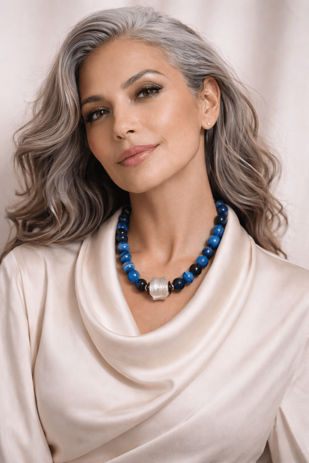 Collar Corto Rina Ágatas Azules y Murano - GRANATE 27