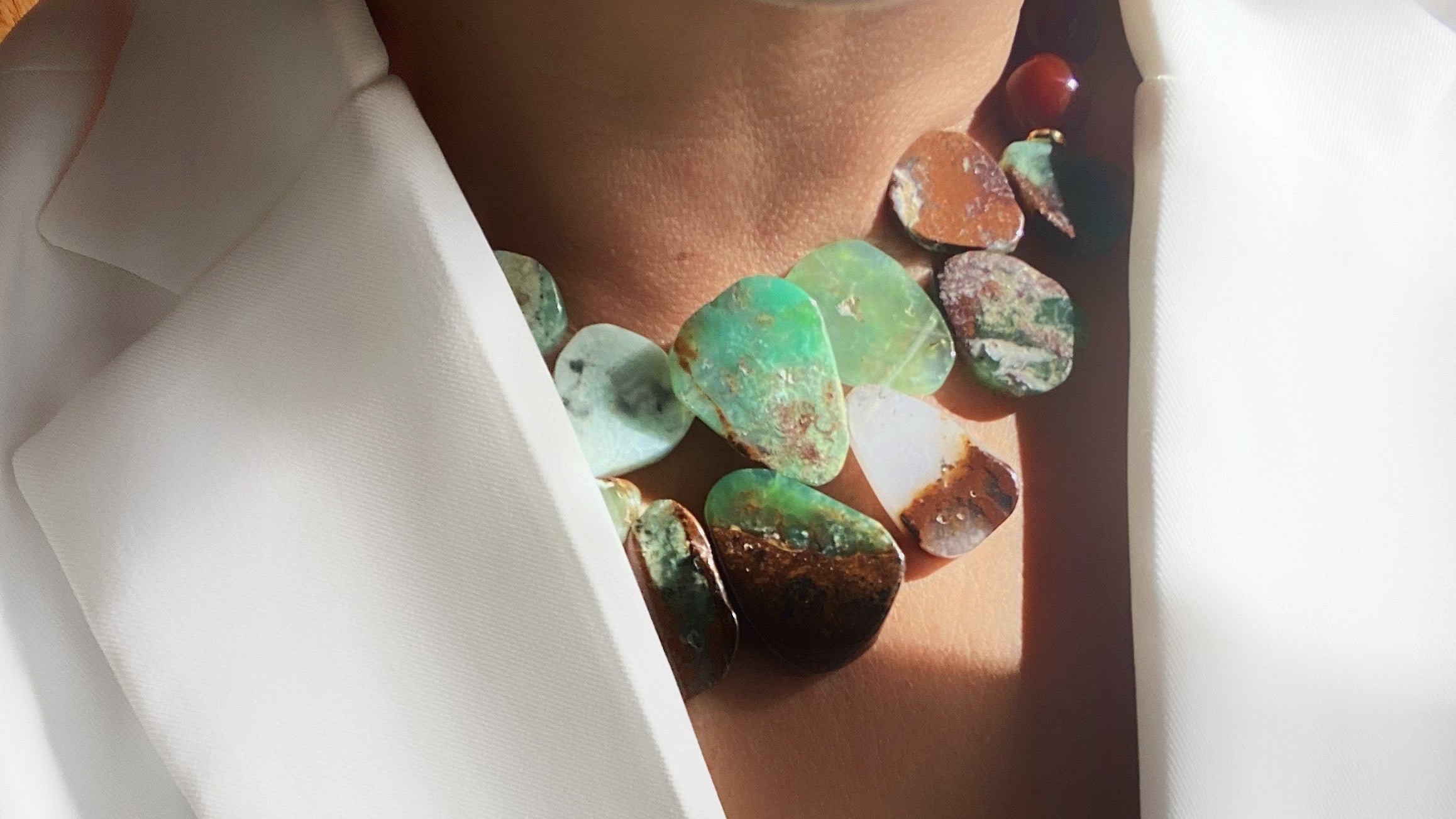 Collar de Crisoprasa y Cornalina - GRANATE 27