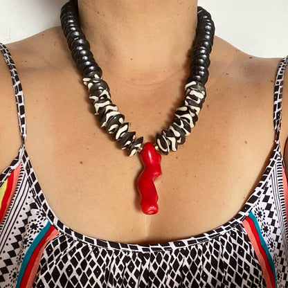 Collar Étnico Madera, Hueso y Coral Rojo - GRANATE 27