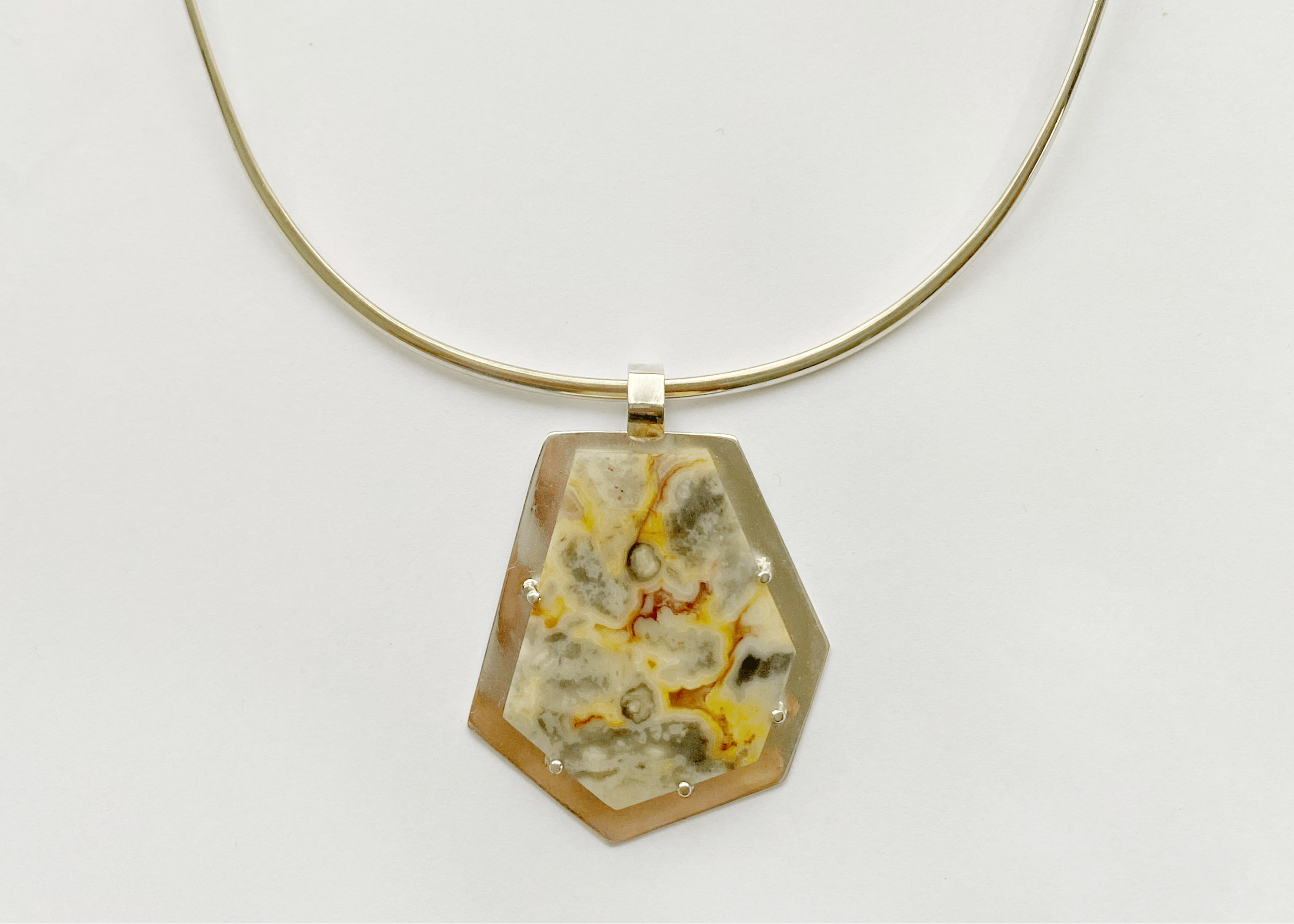 Collar Gargantilla de Plata y Colgante de Piedra Natural - GRANATE 27