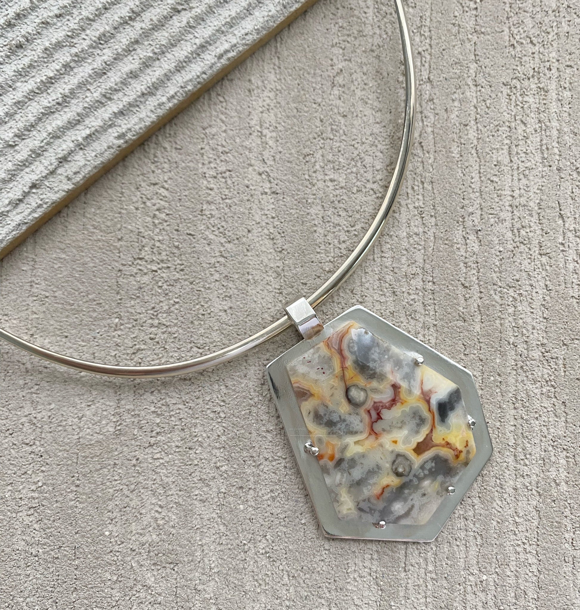 Collar Gargantilla de Plata y Colgante de Piedra Natural - GRANATE 27