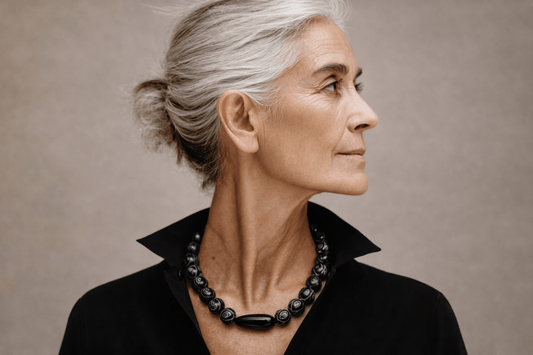 Collar Jade Antiguo y Ónix - GRANATE 27