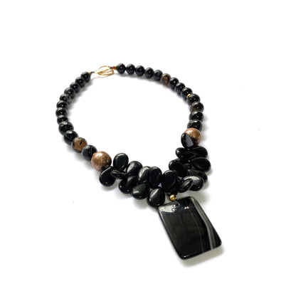 Collar  elegante color Negro - GRANATE 27