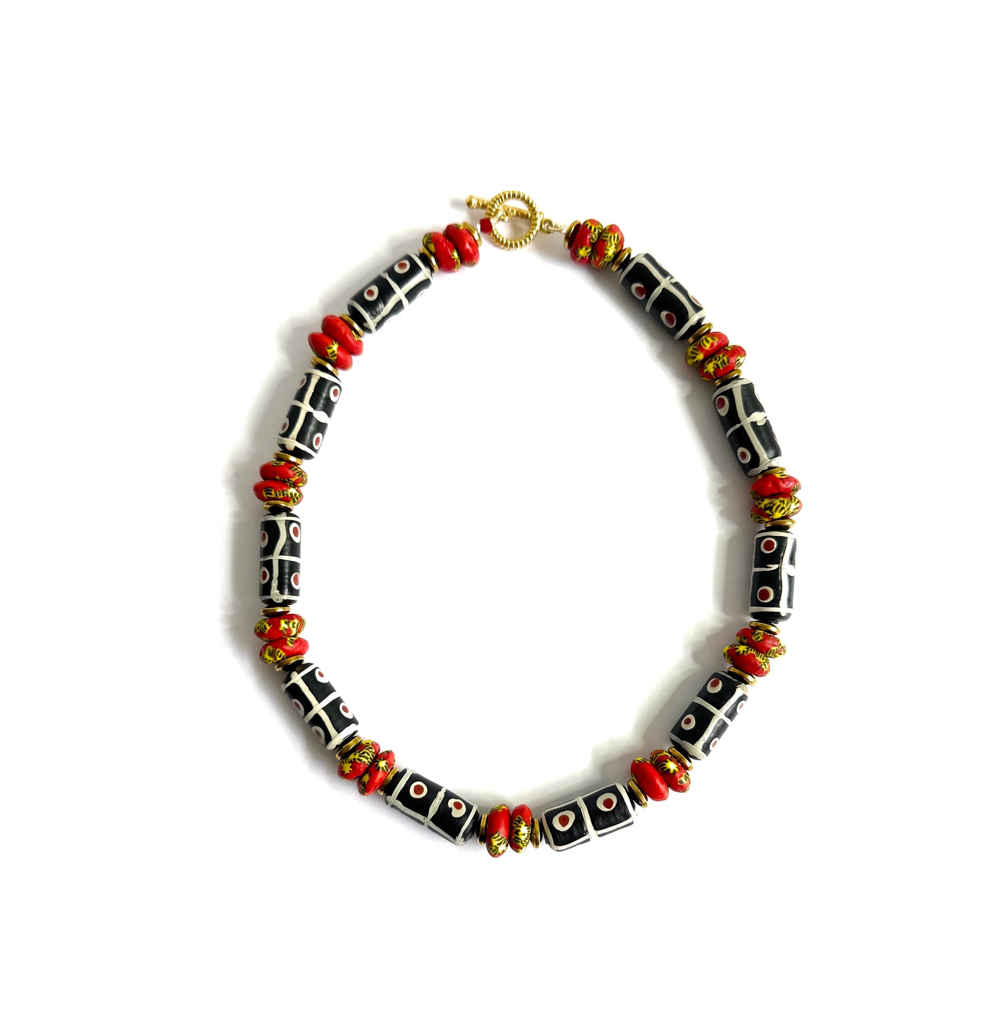 Collar Negro de Vidrio Africano - GRANATE 27