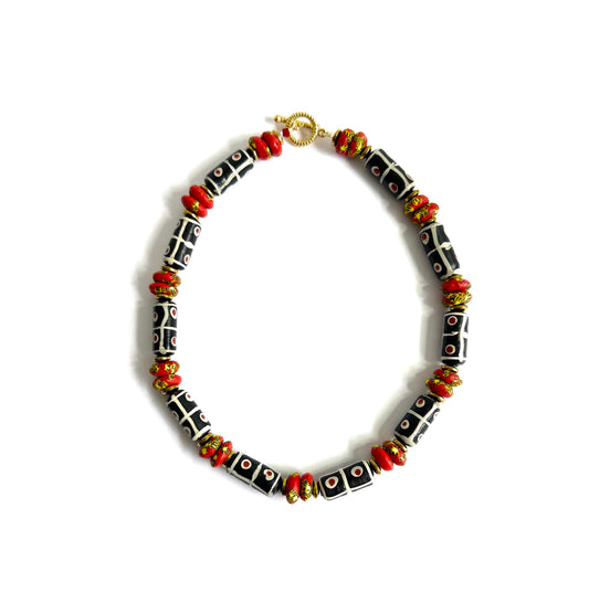 Collar Negro de Vidrio Africano - GRANATE 27