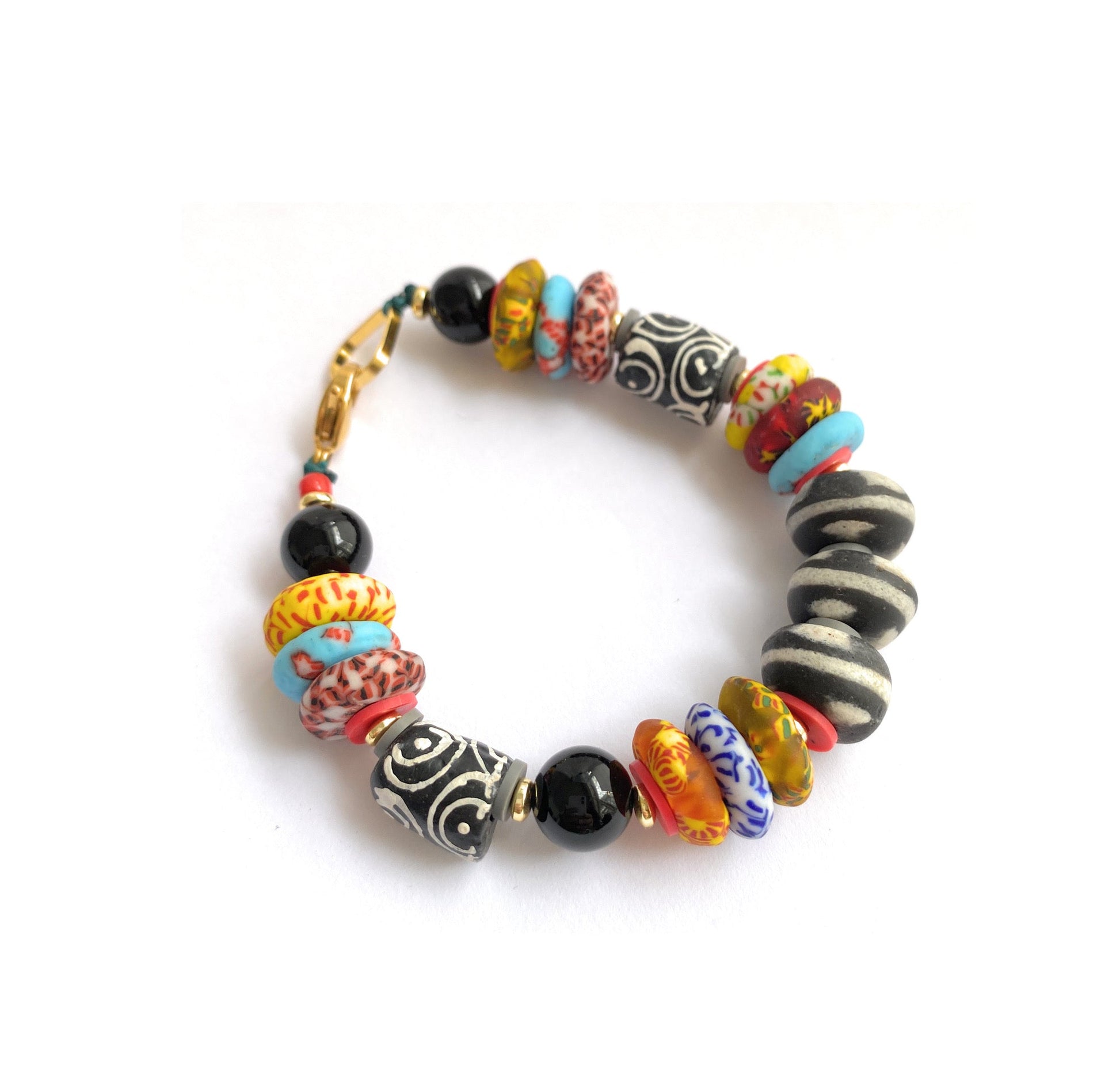 Pulsera de Vidrio Africano - GRANATE 27