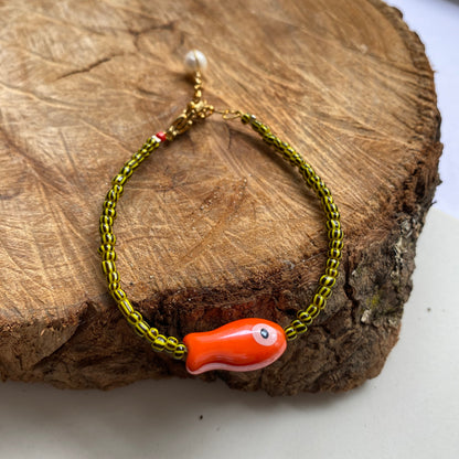 MINI - Pulsera de Vidrio y Pescadito Anaranjado de Cerámica - GRANATE 27